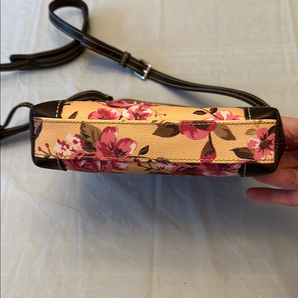 Dooney and Burke Gently Used Crossbody Purse - Picture 5 of 5
